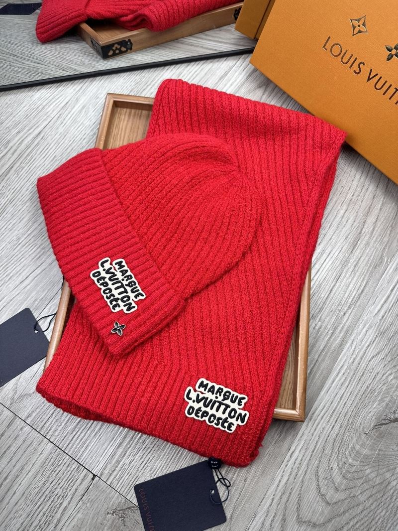 Louis Vuitton Caps Scarfs